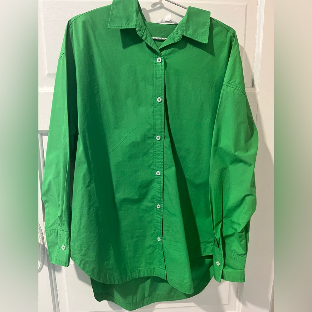 Steve Madden kelly green oversized button-up